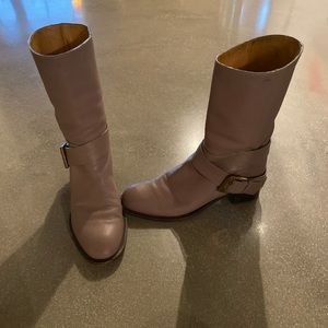Chloe round tie leather boot